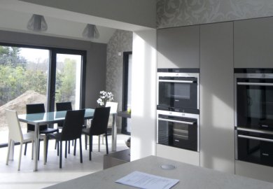 extension-maison-neo-bretonne-cuisine-salle extension-maison-neo-bretonne-cuisine-salle