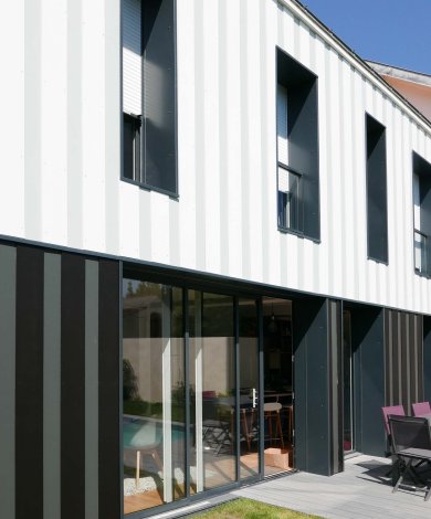 la façade arrière